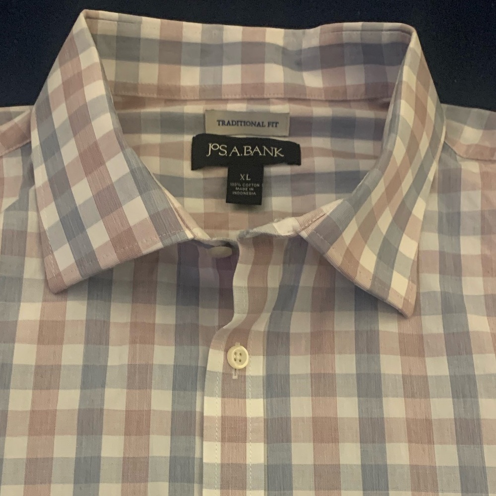 JOS A BANK LS Traditional Fit All Cotton Checked Shirt